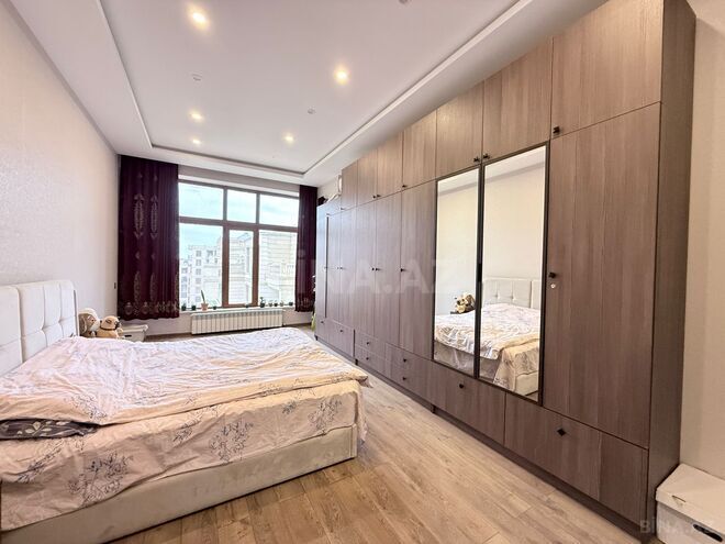 İcarəyə verilir 4 otaqlı yeni tikili 175 m², 28 May m., photo 19 from 32