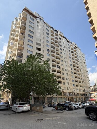Satılır 3 otaqlı yeni tikili 190 m², 28 May m., photo 1 from 16
