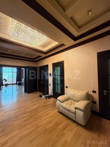 Satılır 3 otaqlı yeni tikili 190 m², 28 May m., photo 14 from 16