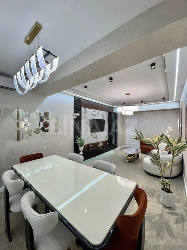 İcarəyə verilir 2 otaqlı yeni tikili 90 m², 28 May m., photo 3 from 11