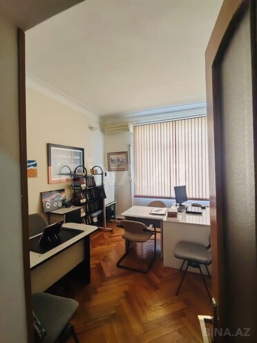 Продаётся 3-комн. вторичка 105 м², м. Сахил, photo 11 from 20