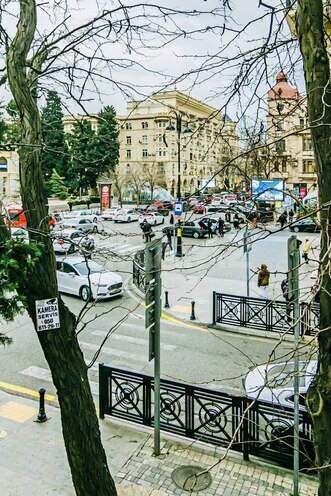 Продаётся 3-комн. вторичка 105 м², м. Сахил, photo 19 from 20