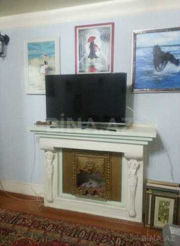 Продаётся 4-комн. вторичка 90 м², м. Кара Караев, photo 3 from 15
