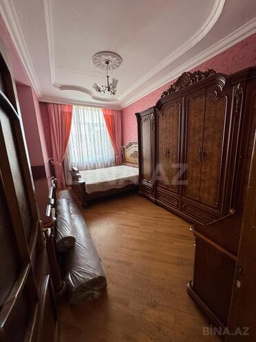 Сдаётся 2-комн. новостройка 86 м², м. Низами, photo 6 from 13