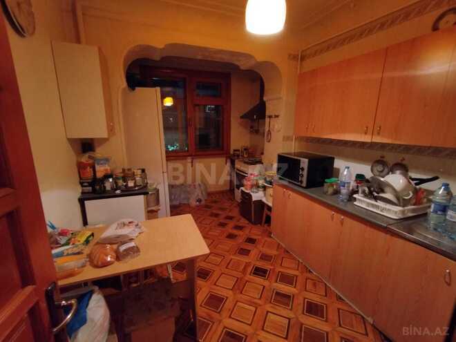 Продаётся 4-комн. вторичка 110 м², м. Нариман Нариманов, photo 4 from 9