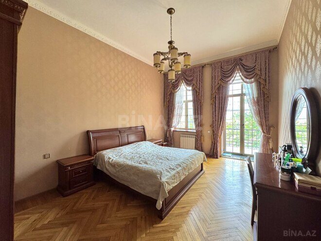 Продаётся 5-комн. вторичка 250 м², м. Ичеришехер, photo 10 from 21