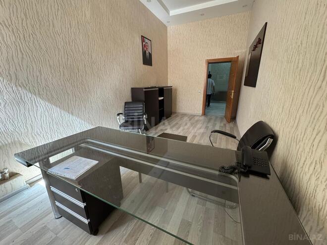 Сдаётся 6-комн. офис 250 м², м. Иншаатчылар, photo 14 from 21