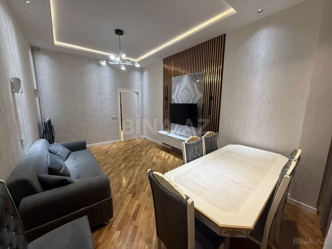 Продаётся 2-комн. новостройка 75 м², м. Ази Асланов, photo 1 from 13