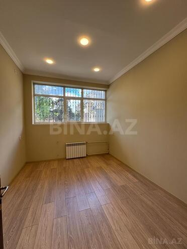 Satılır 2 otaqlı köhnə tikili 60 m², Bakıxanov q., photo 1 from 8
