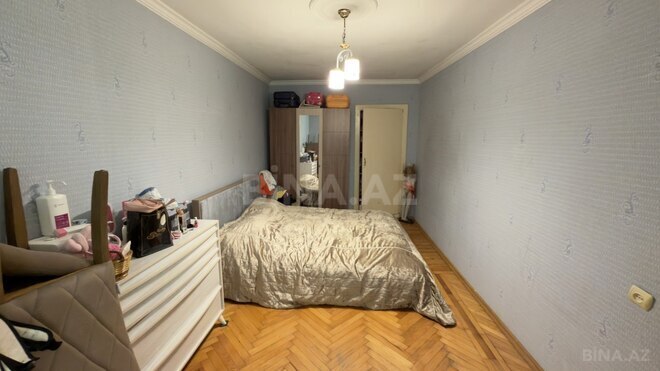 Продаётся 3-комн. вторичка 75 м², м. Иншаатчылар, photo 9 from 24