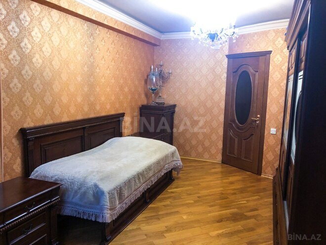 Satılır 3 otaqlı köhnə tikili 100 m², 28 May m., photo 10 from 17