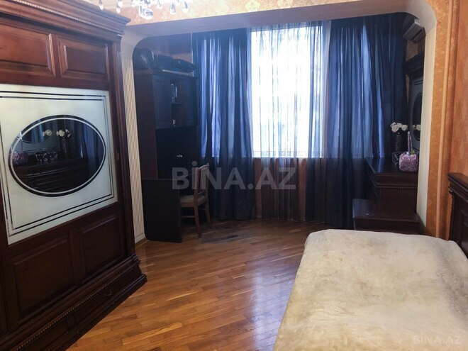 Satılır 3 otaqlı köhnə tikili 100 m², 28 May m., photo 7 from 17