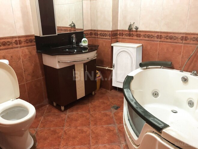 Satılır 3 otaqlı köhnə tikili 100 m², 28 May m., photo 16 from 17