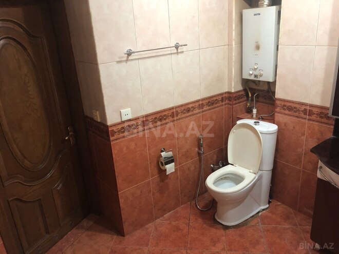 Satılır 3 otaqlı köhnə tikili 100 m², 28 May m., photo 15 from 17