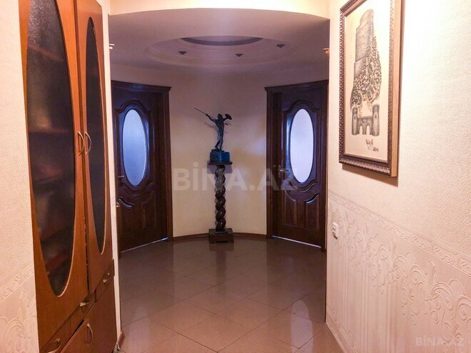Satılır 3 otaqlı köhnə tikili 100 m², 28 May m., photo 13 from 17
