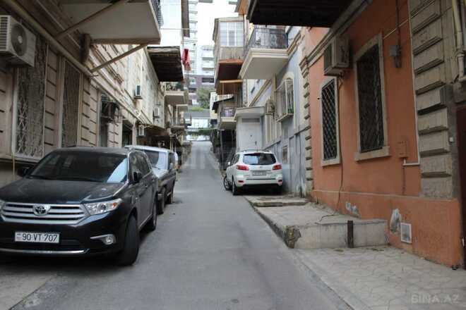 İcarəyə verilir 3 otaqlı köhnə tikili 96 m², İçəri Şəhər m., photo 1 from 15