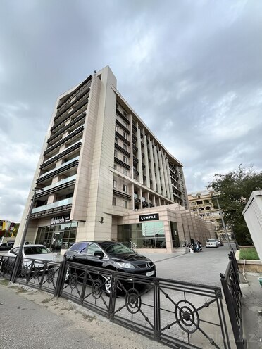 Satılır 2 otaqlı köhnə tikili 53 m², Gənclik m., photo 1 from 10
