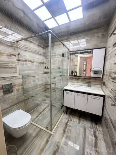 Продаётся 2-комн. новостройка 106 м², м. Кара Караев, photo 11 from 13