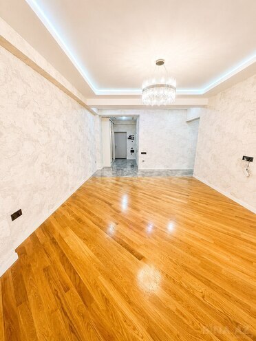 Продаётся 2-комн. новостройка 106 м², м. Кара Караев, photo 4 from 13