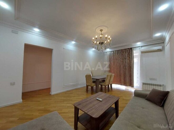 Сдаётся 3-комн. вторичка 95 м², м. Элмляр Академиясы, photo 3 from 13