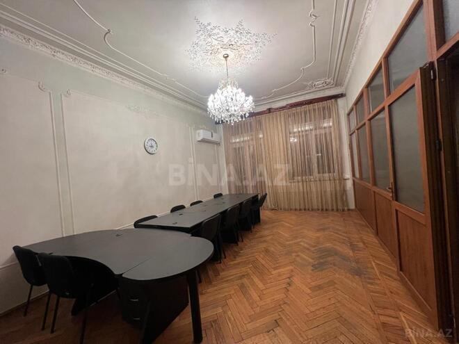İcarəyə verilir 4 otaqlı ofis 115 m², 28 May m., photo 3 from 12