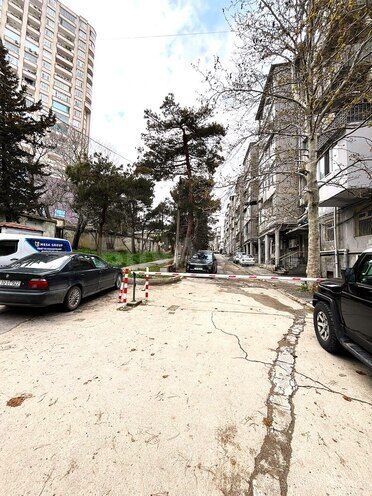Satılır 3 otaqlı köhnə tikili 56 m², Yasamal r., photo 22 from 26