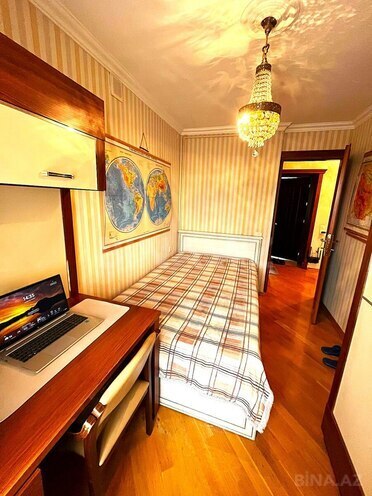 Satılır 3 otaqlı köhnə tikili 56 m², Yasamal r., photo 13 from 26