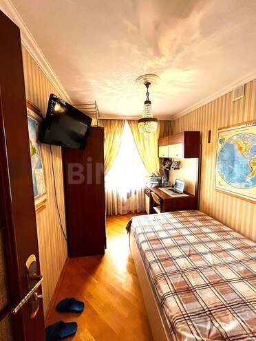 Satılır 3 otaqlı köhnə tikili 56 m², Yasamal r., photo 12 from 26