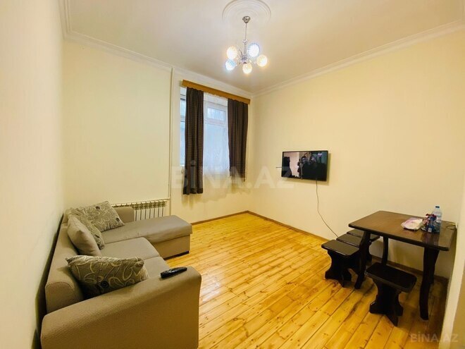 İcarəyə verilir 2 otaqlı köhnə tikili 50 m², Avtovağzal m., photo 3 from 7