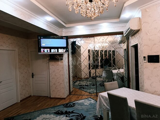 Сдаётся 3-комн. новостройка 110 м², м. Иншаатчылар, photo 1 from 17