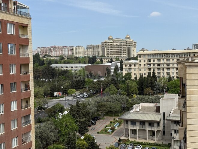 Satılır 8 otaqlı yeni tikili 475 m², Nizami m., photo 9 from 31