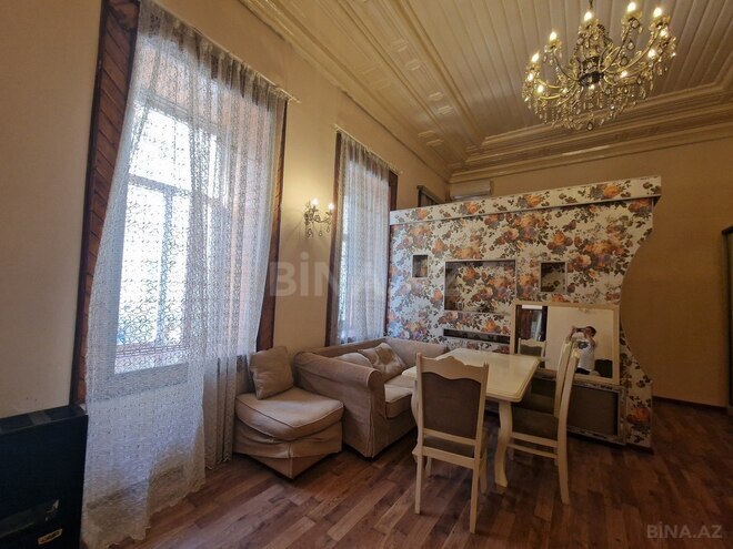 İcarəyə verilir 2 otaqlı köhnə tikili 60 m², Nizami m., photo 19 from 25