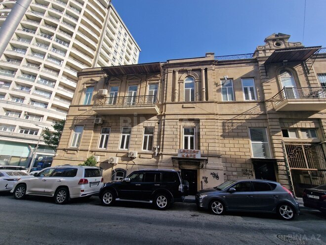 İcarəyə verilir 2 otaqlı köhnə tikili 60 m², Nizami m., photo 3 from 25