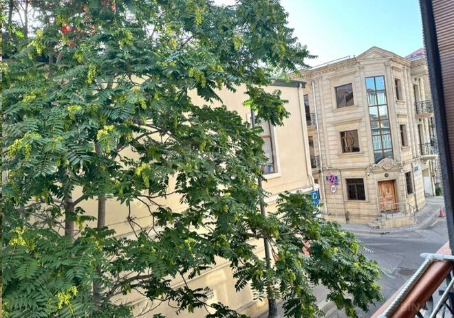 Satılır 5 otaqlı köhnə tikili 135 m², Nəsimi r., photo 15 from 18