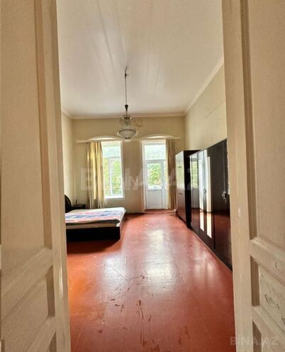 Satılır 5 otaqlı köhnə tikili 135 m², Nəsimi r., photo 5 from 18