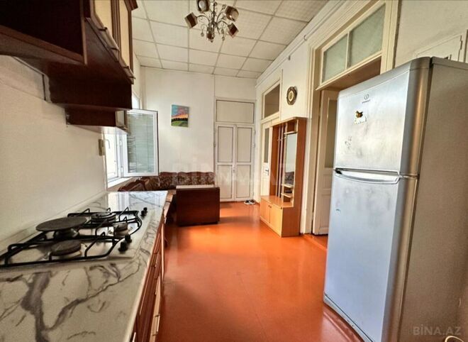 Satılır 5 otaqlı köhnə tikili 135 m², Nəsimi r., photo 11 from 18