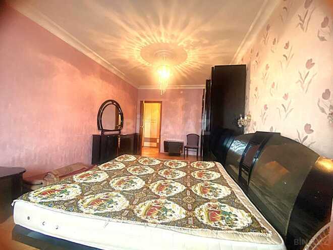 Продаётся 4-комн. вторичка 115 м², м. Элмляр Академиясы, photo 6 from 13