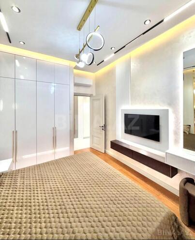 İcarəyə verilir 2 otaqlı yeni tikili 85 m², 28 May m., photo 5 from 13