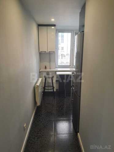 Продаётся 2-комн. вторичка 60 м², м. Низами, photo 8 from 17