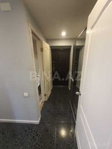 Продаётся 2-комн. вторичка 60 м², м. Низами, photo 14 from 17