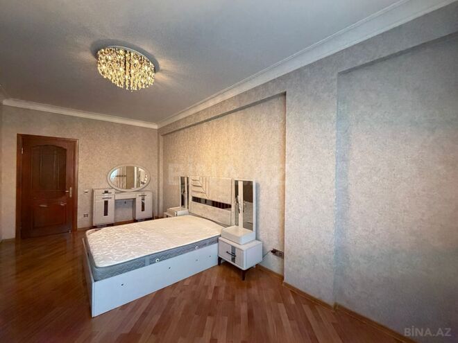Сдаётся 3-комн. новостройка 130 м², м. Кара Караев, photo 7 from 25