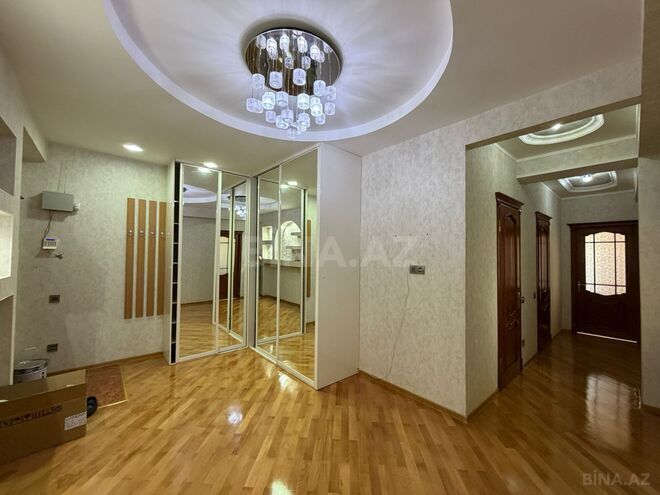 Сдаётся 3-комн. новостройка 130 м², м. Кара Караев, photo 14 from 25