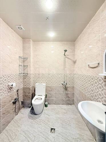 İcarəyə verilir 2 otaqlı yeni tikili 65 m², Gənclik m., photo 11 from 12