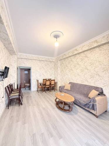 İcarəyə verilir 2 otaqlı yeni tikili 65 m², Gənclik m., photo 1 from 12