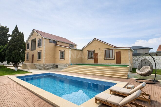 Продаётся 7-комн. дом/дача 360 м², пос. Новханы, photo 1 from 32