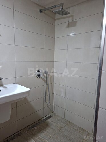 Продаётся 3-комн. вторичка 68 м², м. Иншаатчылар, photo 5 from 8