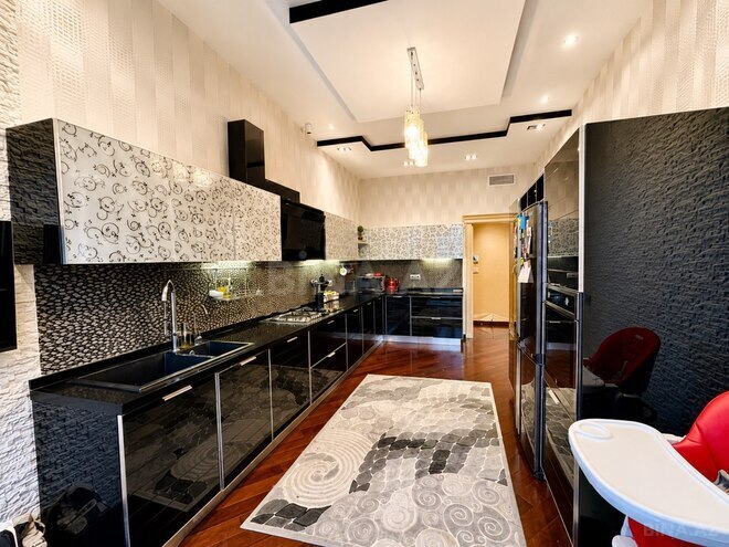 Продаётся 4-комн. новостройка 205 м², м. Ичеришехер, photo 5 from 16