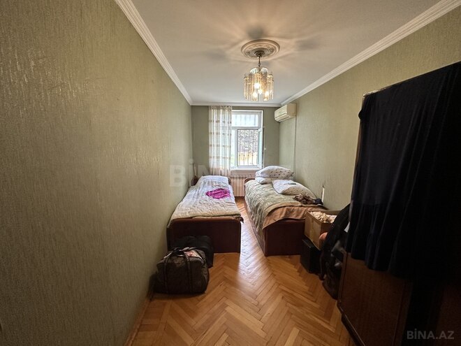 Продаётся 3-комн. вторичка 75 м², м. Нариман Нариманов, photo 6 from 11