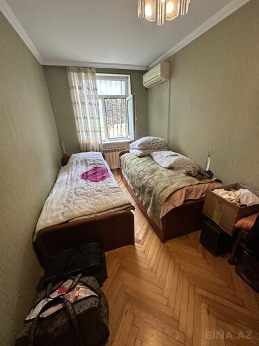 Продаётся 3-комн. вторичка 75 м², м. Нариман Нариманов, photo 5 from 11
