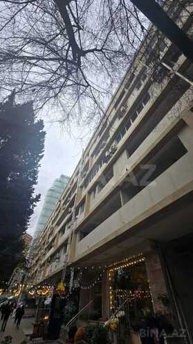 Продаётся 3-комн. вторичка 60 м², м. 28 мая, photo 1 from 15